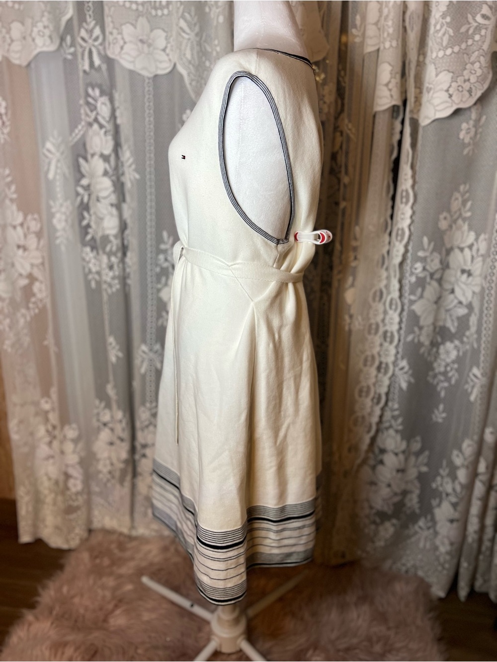 Tommy Hilfiger Cream Midi Dress with Navy Trim XXL - Picture 4 of 10